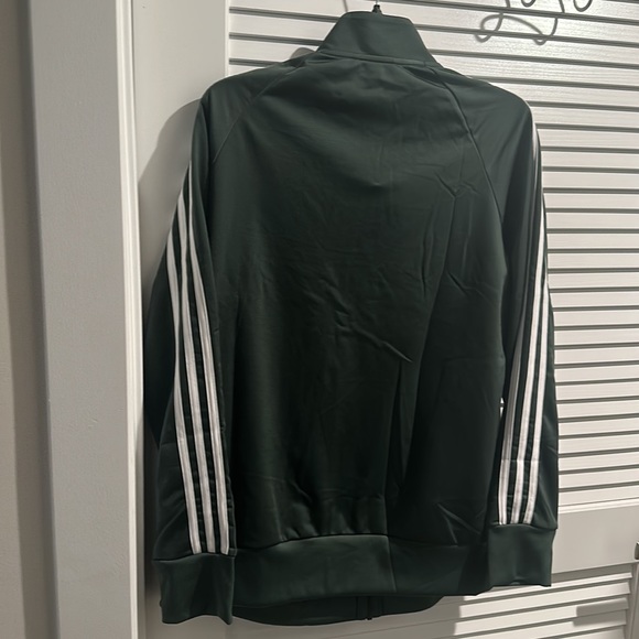 NWT GREEN & WHITE ADIDAS TRACK TOP with zipper down and Front Pocket. Size 1X/2X - Picture 2 of 7